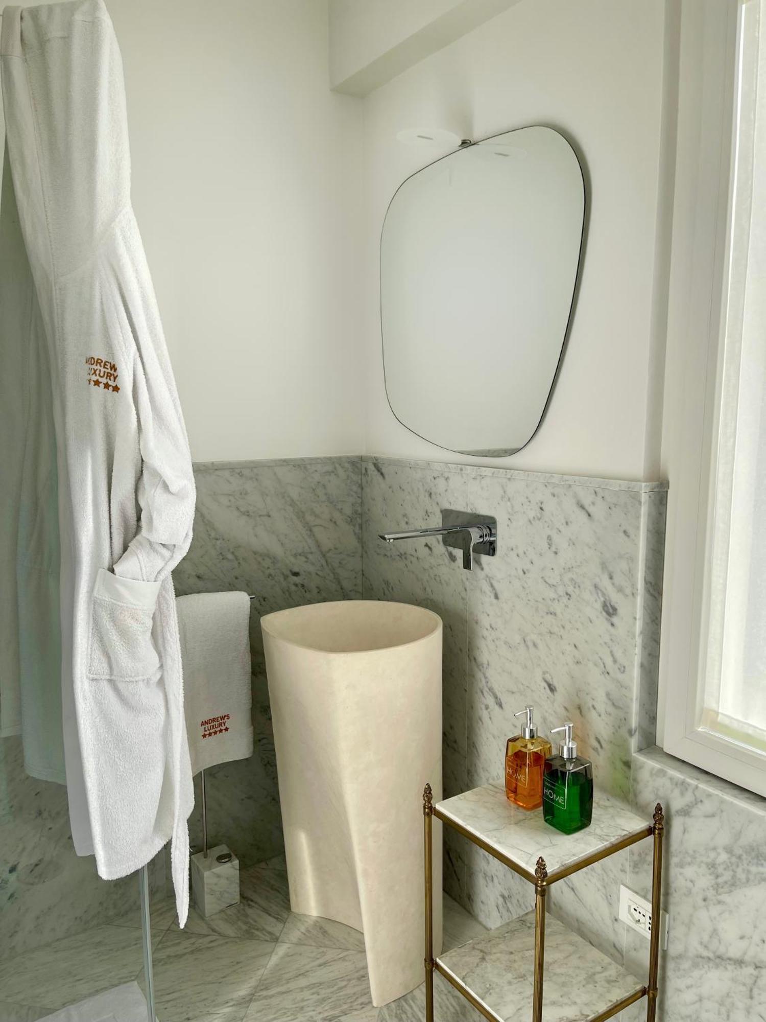 Andrews Luxury Apartment La Spezia Exterior photo